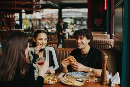 restaurant clients fast casual expérience client musique ambiance